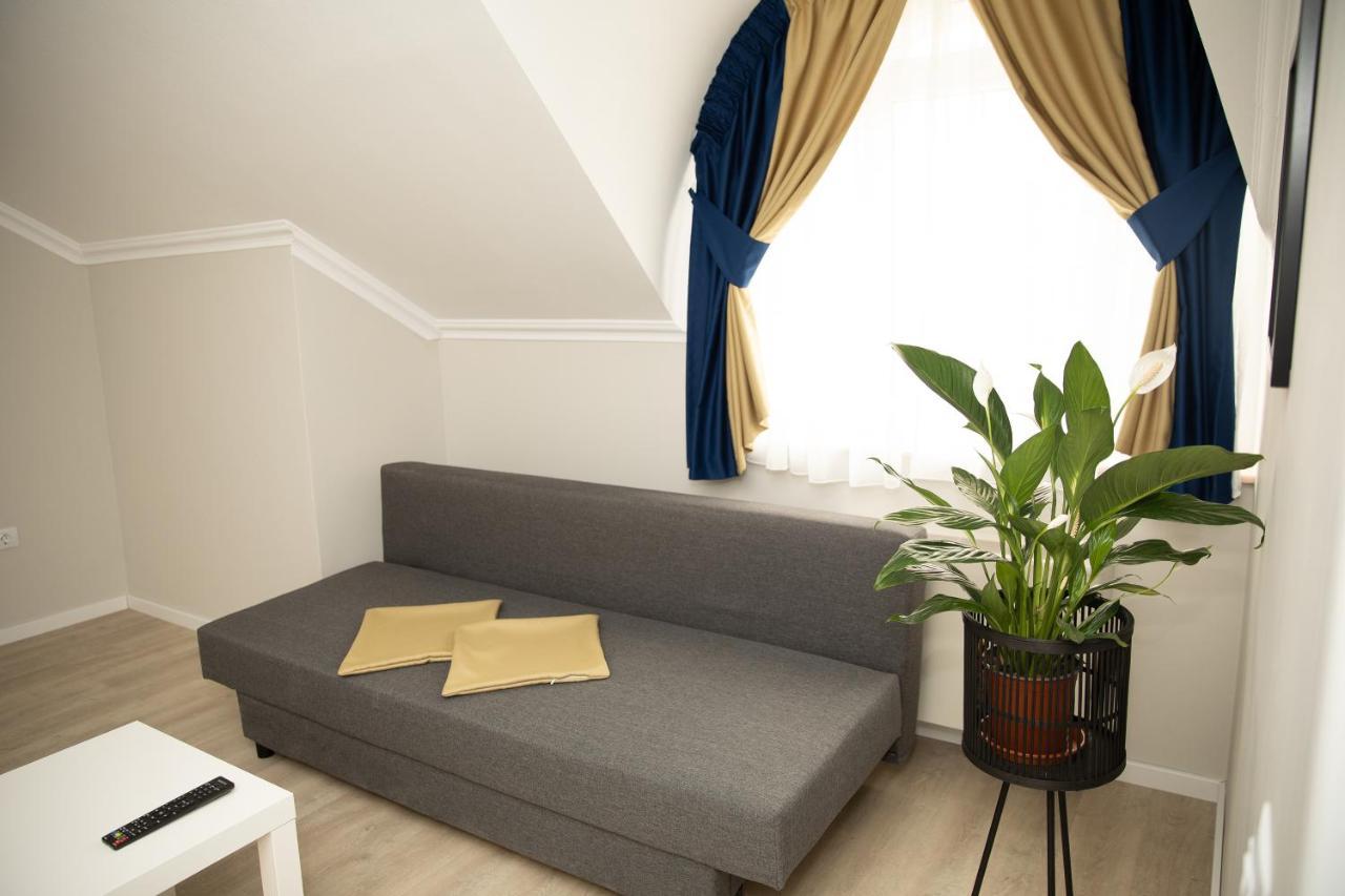 Casa Anabeca Lejlighedshotel Băile Felix Eksteriør billede