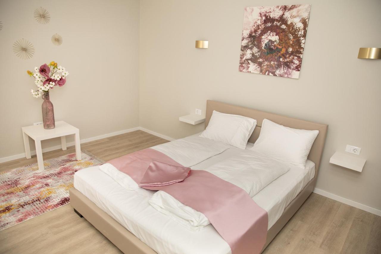 Casa Anabeca Lejlighedshotel Băile Felix Eksteriør billede