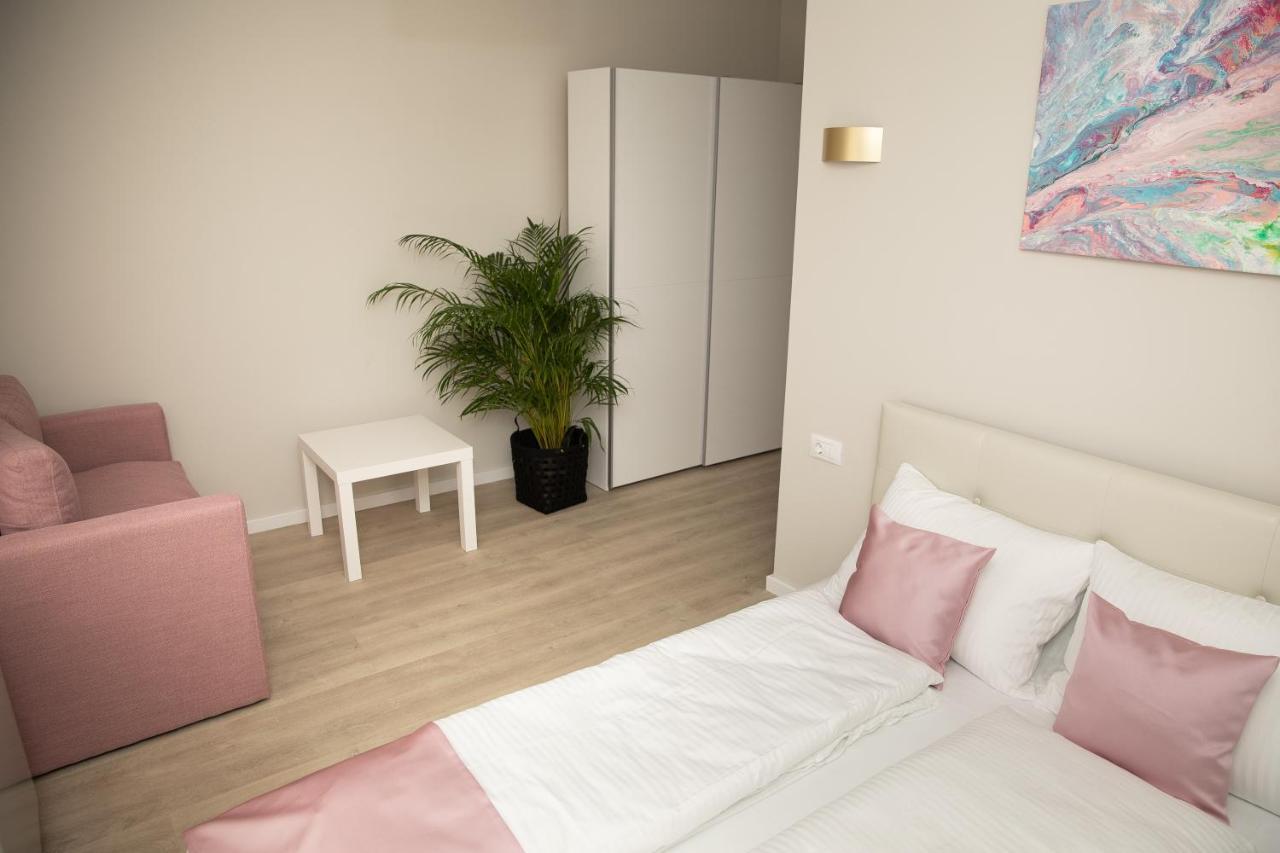 Casa Anabeca Lejlighedshotel Băile Felix Eksteriør billede